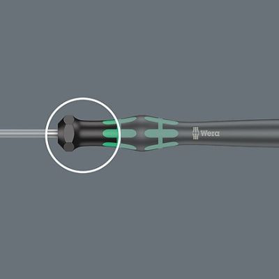 9. WKŁADKA PIANKOWA Z WKRĘTAKAMI DO ŚRUB I WKRĘTÓW TORX 14CZ