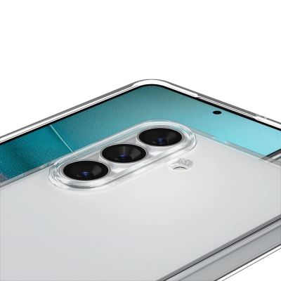 5. Etui Spigen Liquid Crystal na Samsung Galaxy S26+ - przezroczyste