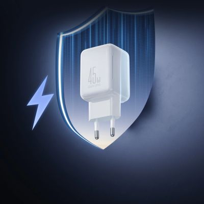 9. Ładowarka sieciowa Joyroom JR-TCL05 45W GaN z organizerem na kabel - biała
