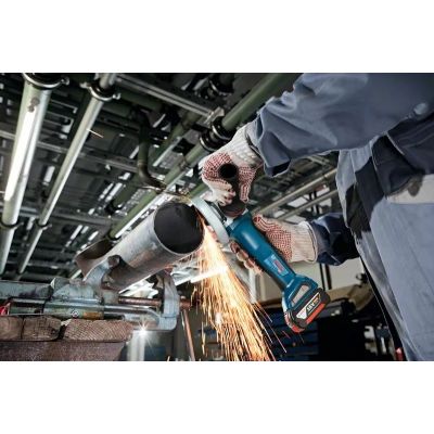 2. Bosch GWS 18V-10P PROFESSIONAL szlifierka kątowa 12,5 cm 9000 RPM 1,9 kg