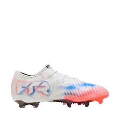 11. Buty piłkarskie Puma Future 8 Ultimate Low FG M 108586 01