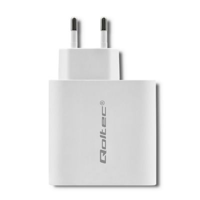 6. QOLTEC ŁADOWARKA SIECIOWA 63W | 5-20V | 1.5-3A | USB TYP C PD | USB QC 3.0 | BIAŁA