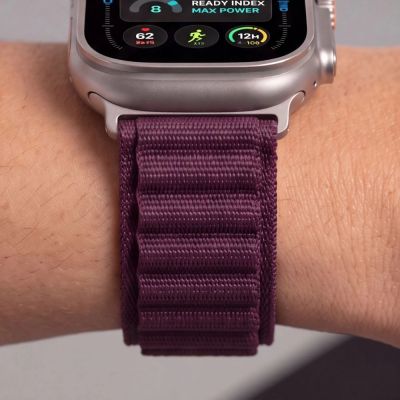 8. Pasek Tech-Protect Nylon Pro na Apple Watch 44 / 45 / 46 / 49 mm - burgundowy