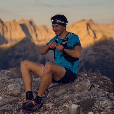 8. SILVA TRAIL RUNNER FREE 37809 400 lm