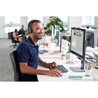 11. KAMERA LOGITECH C505 HD