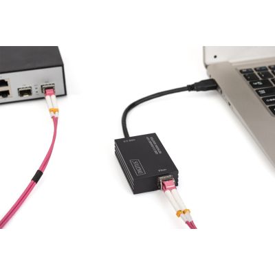 22. Digitus Adapter sieciowy USB 3.0 Gigabit SFP