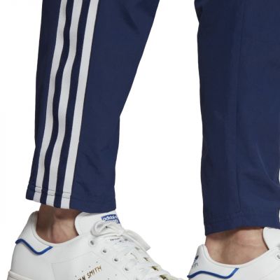 6. Spodnie adidas Tiro 23 Competition Presentation M HK8049