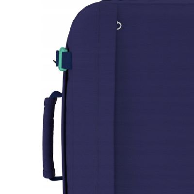 4. Plecak turystyczny kabinowy CabinZero Classic 36L Deep Ocean - CZ172305