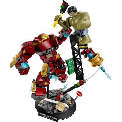 3. LEGO Marvel Super Heroes 76343