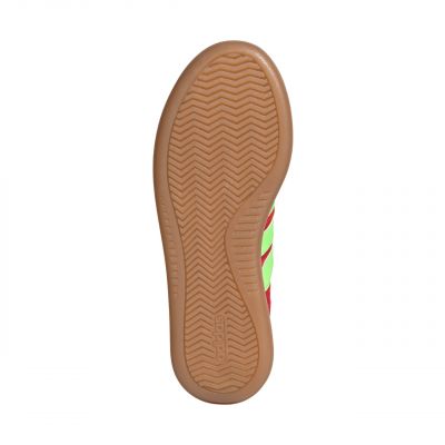 6. Buty adidas Barreda Decode W JR3539