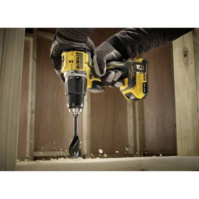 10. Wkrętarka DEWALT UD 18V DCD799D2T 74Nm 2x2,0Ah BL TSTAK