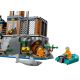16. LEGO City 60419 Policja z Więziennej Wyspy