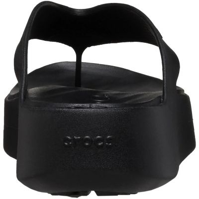 7. Japonki Crocs Getaway Platform Flip W 209410 001