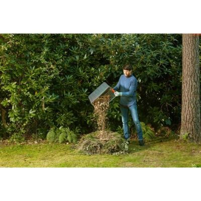 7. BD Rozdrabniacz do gałęzi 2800W o średnicy 40mm