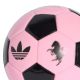 4. Piłka nożna adidas Juventus Away Mini różowo-czarna KE5117