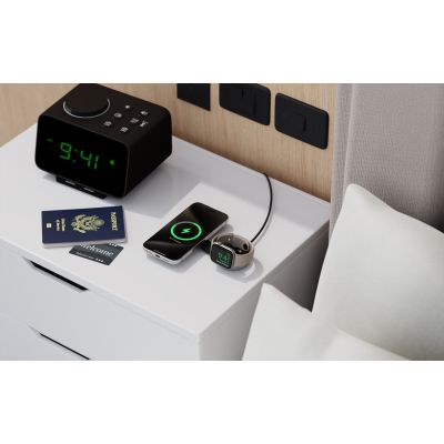 8. Twelve South ButterFly - ładowarka bezprzewodowa do dwóch urządzeń kompatybilna z MagSafe (etui, zasilacz, wtyczki US, UK, EU, AU, kabel zasilający 1m USB-C - USB-C w zestawie)