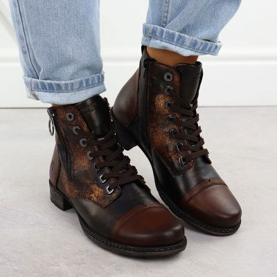 7. Wodoodporne botki damskie brązowe Remonte Rieker D4382-25