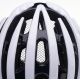 4. Kask PELETON
