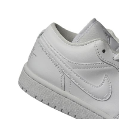 6. Damskie buty sportowe Nike Air Jordan 1 Low Women's Shoes White - DV0990-111