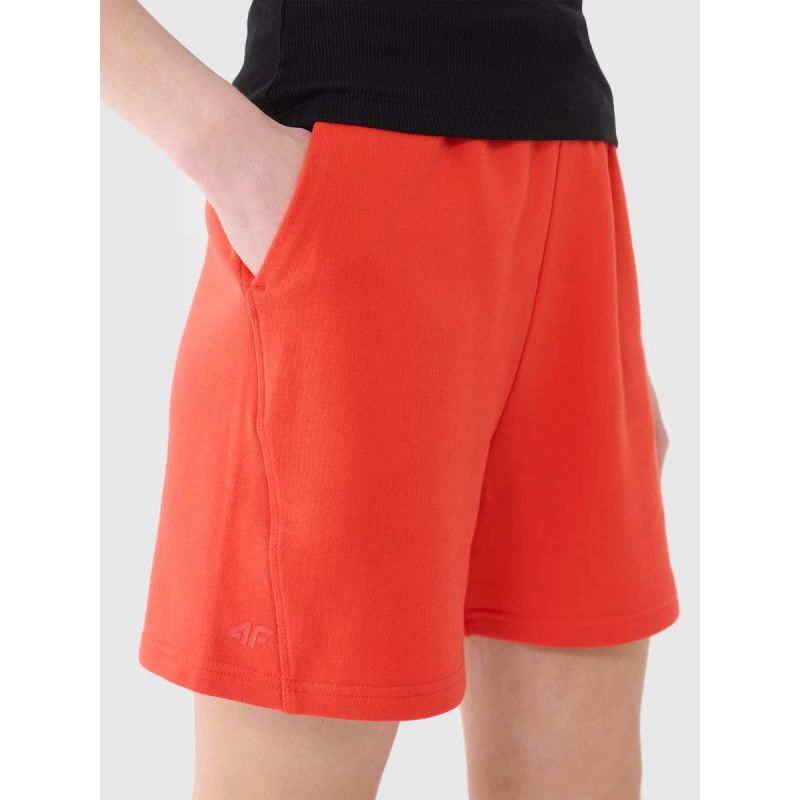 2. Damskie spodenki dresowe 4F 4FWSS25TSHOF529-62S