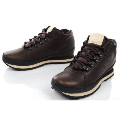 18. Buty New Balance M H754LLB