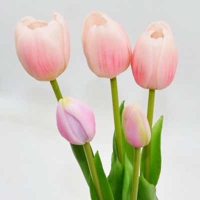 17. BUKIET 5 TULIPANÓW JASNO RÓŻOWYCH 39CM JAK ŻYWYCH DEKORACJA WIOSENNA