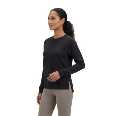 3. Skechers Skechluxe Elevate Crewneck LT152-BLK Czarne L