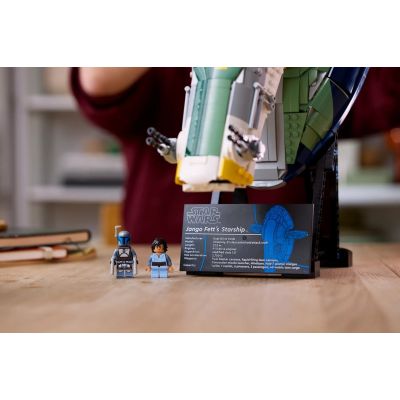 10. LEGO Star Wars 75409 - Patrolowiec typu Firespray Jango Fetta