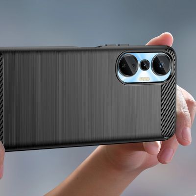 5. Carbon Case etui do Infinix Hot 20S elastyczny silikonowy karbonowy pokrowiec czarne