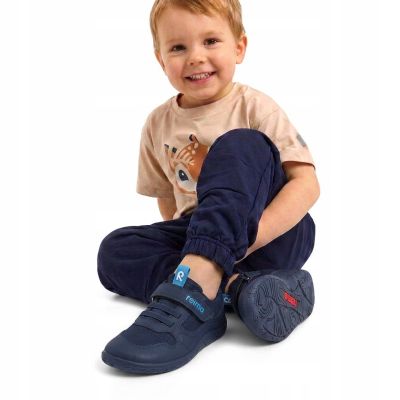 10. Buty dziecięce Reima Barefoot shoes Telmin Junior granatowy (5400176A-6980)