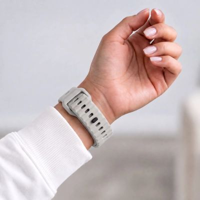 5. Pasek Tech-Protect Silicone Line na Apple Watch 44 / 45 / 46 / 49 mm - szary