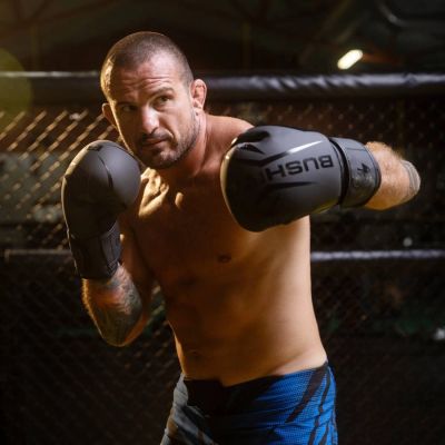 4. Rękawice bokserskie 10oz - Raptor - Origin Series