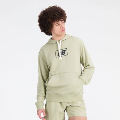 11. Bluza z kapturem New Balance Essentials Hoodie M MT33508FUG
