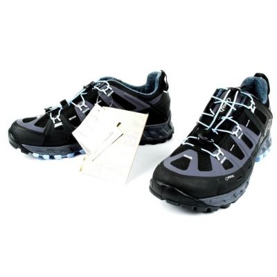 9. Buty trekkingowe Aku Selvatica GTX W 679144