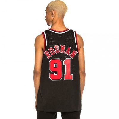 5. Koszulka Mitchell & Ness Chicago Bulls NBA Swingman Alternate Jersey Bulls 97 Dennis Rodman SMJYGS18152-CBUBLCK97DRD