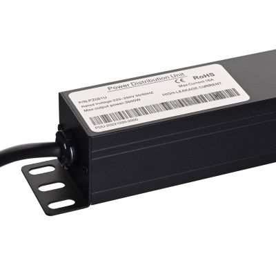 5. Listwa zasilająca A-LAN PZ081U (8 x UTE; 16 A (3680 W); 1,8m; kolor czarny)