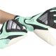 4. Rękawice adidas Predator Pro GK KE9697