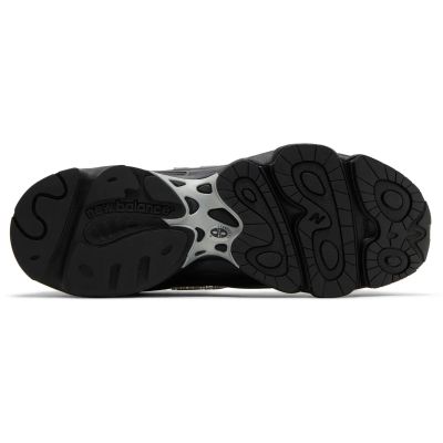 3. Buty New Balance M1000 M M1000B