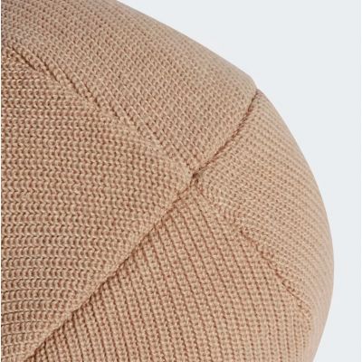 3. Czapka adidas ESS Beanie II3522