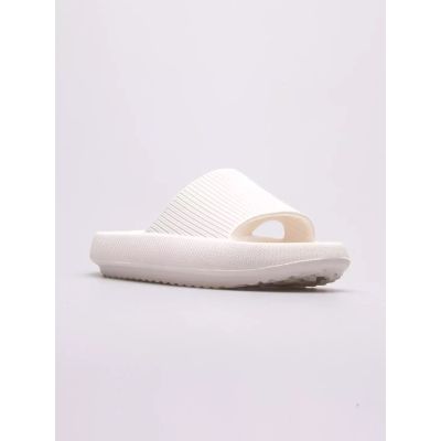 8. Klapki damskie piankowe na plażę Outhorn OTHWSS24FSLIF004-11S