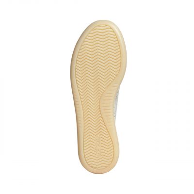 6. Buty adidas Barreda Decode v2 M JI2328