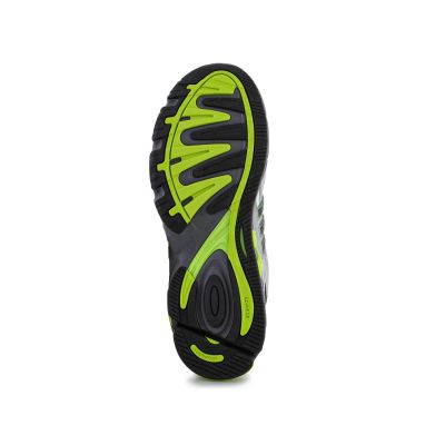 12. Buty do biegania adidas Response Cl Ftwr M FX7724