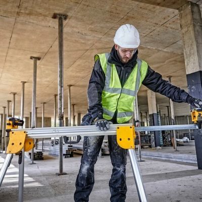 4. Stojak na piłę ukośną DeWalt DE7033-XJ