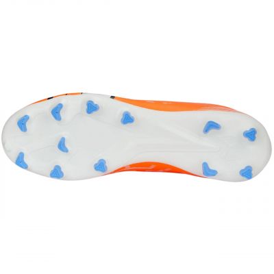 5. Buty piłkarskie Puma Ultra Play FG/AG M 107224 01