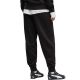 4. Spodnie damskie Puma ESS Script Comfort czarne 694067 01