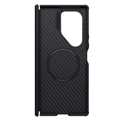 4. Etui Nillkin Synthetic Fiber Pro Magnetic na Samsung Galaxy Z Fold 7 kompatybilne z MagSafe - czarne