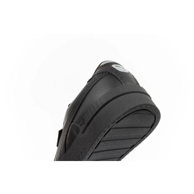 22. Buty Puma Jada W 386401 02