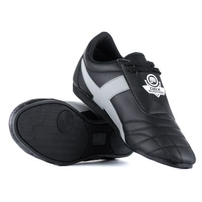 2. Buty  treningowe do sportów walki Black DBX Bushido czarne
