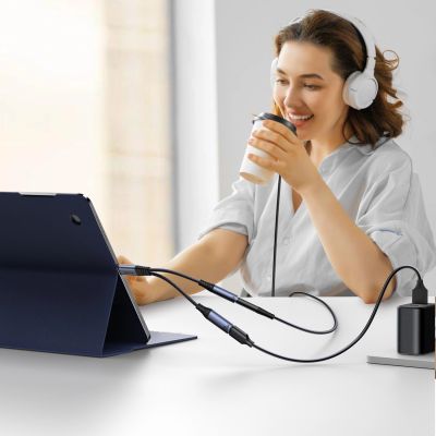 10. Adapter DAC 2w1 Joyroom SY-C02 USB-C do USB-C / mini jack 3.5 mm - czarny