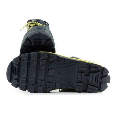 9. Buty, śniegowce CMP Nietos M 3Q4786735NF